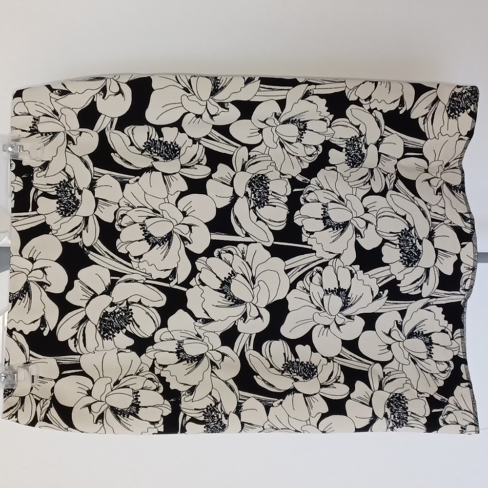 Jones Studio Skirt